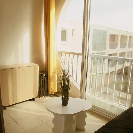 Le Concorde - Studio 4 Personnes Port&Plages Apartmán *